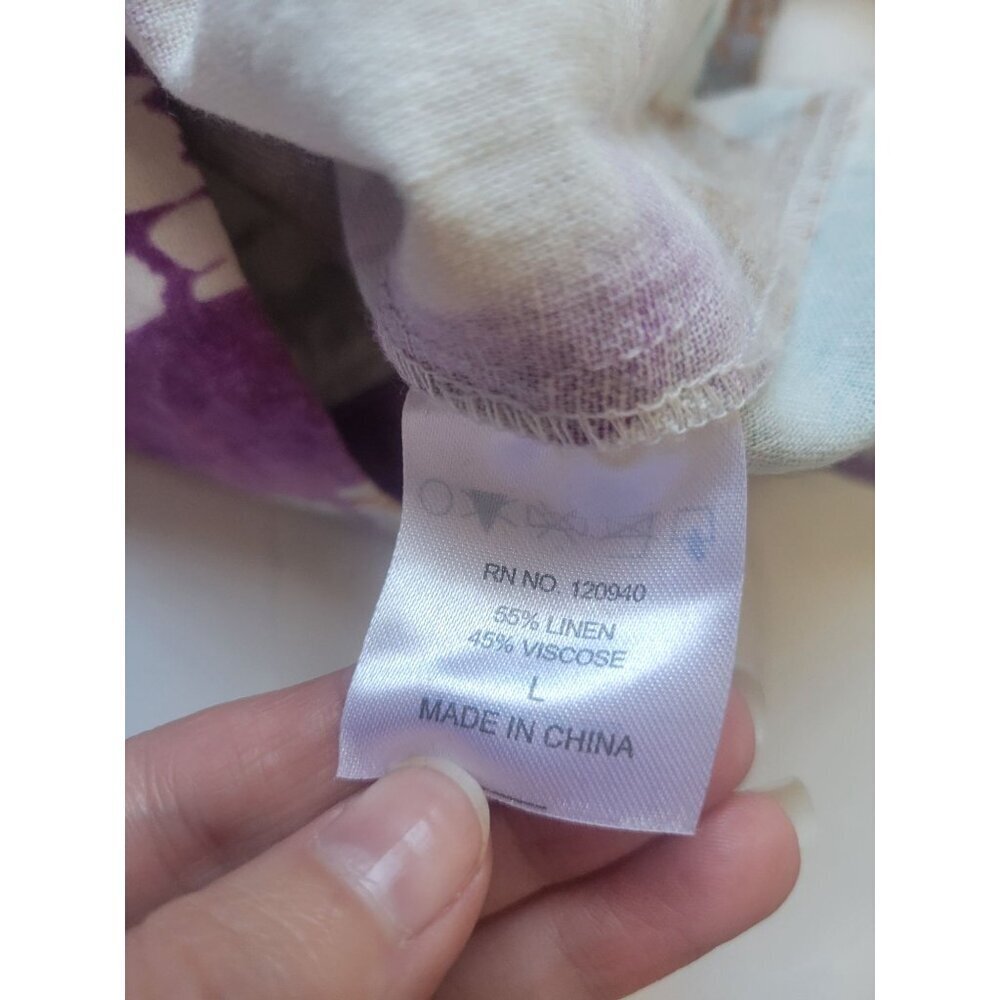 Sedona short-sleeved top a tie-dye or batik-style pattern in shades of purple - Picture 9 of 9